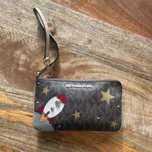 Michael Kors Illustrations Wristlet